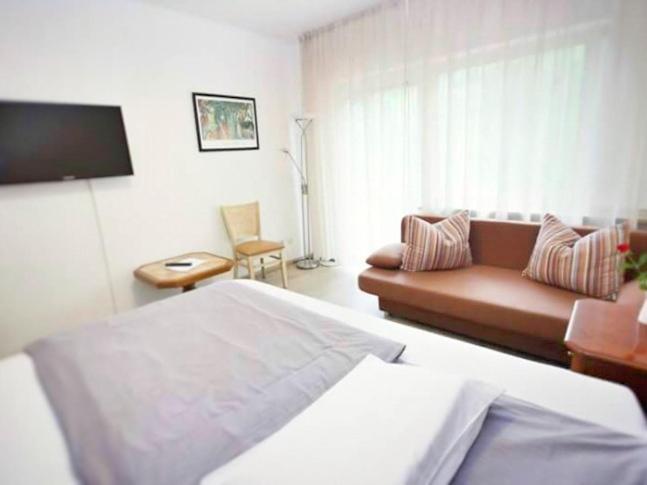 Zur Eiche Otel Overath Dış mekan fotoğraf