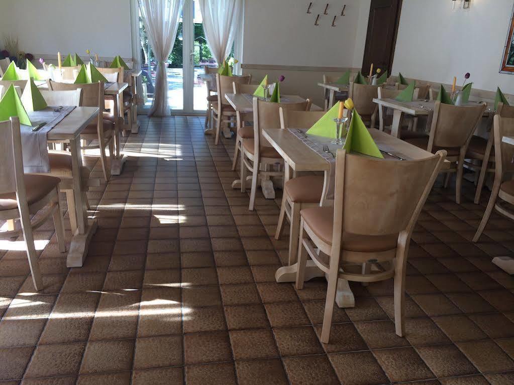 Zur Eiche Otel Overath Dış mekan fotoğraf