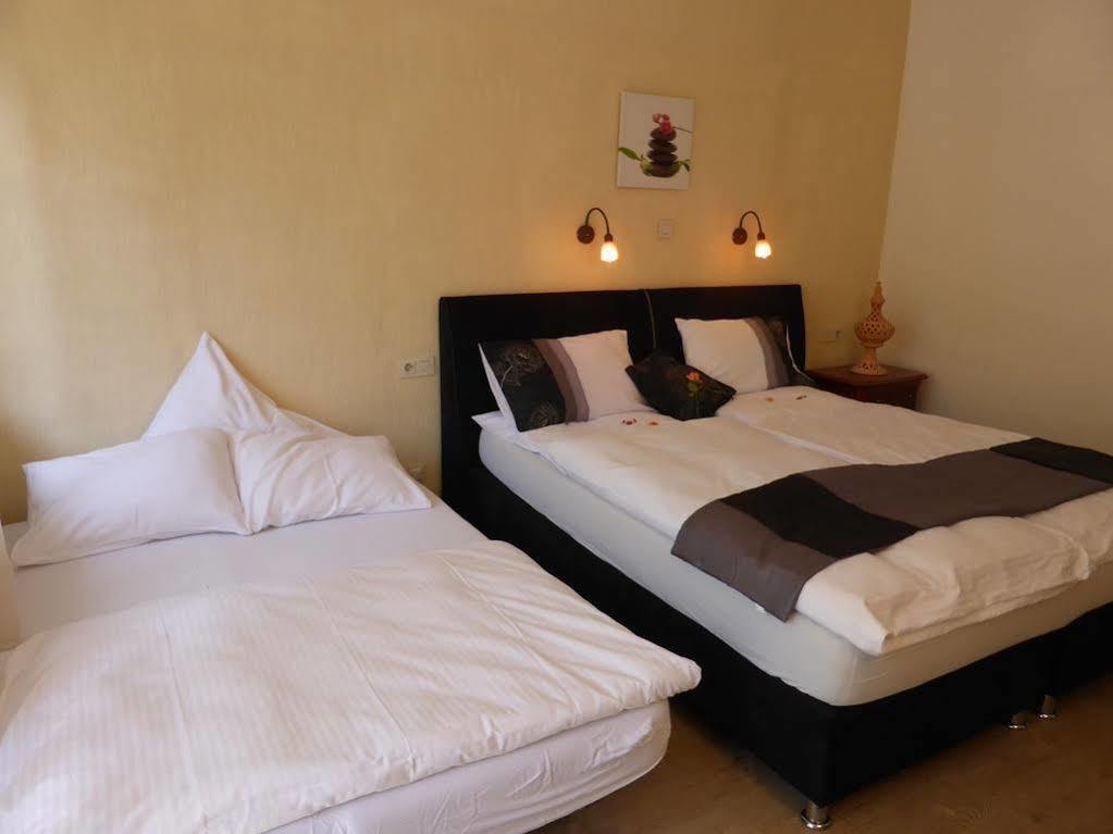 Zur Eiche Otel Overath Dış mekan fotoğraf